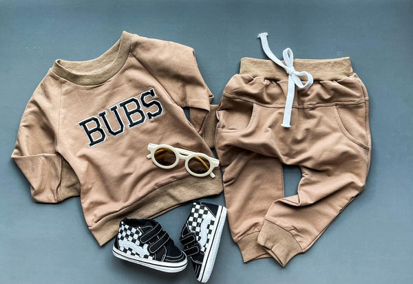 BUBS Embroidered Set